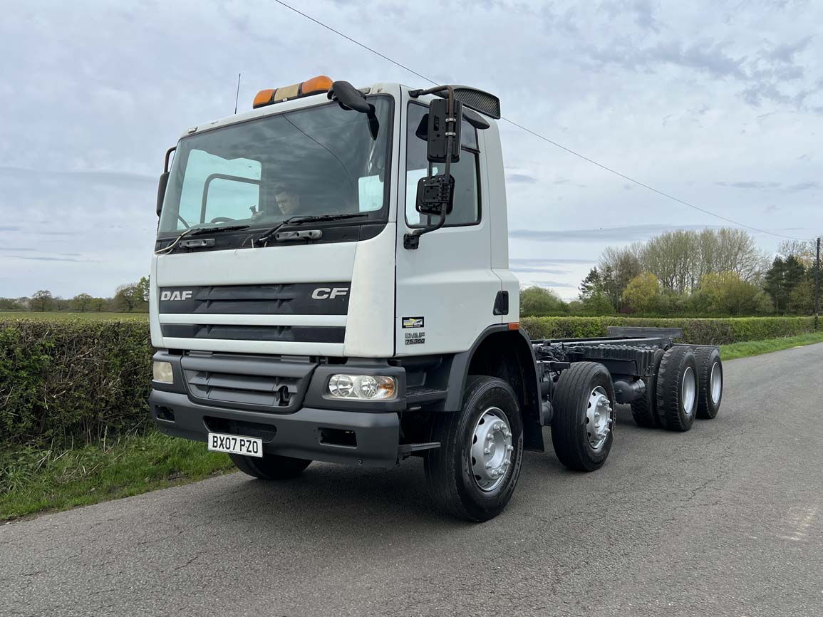 DAF CF 75 360 8 X 4 Chassis Cab - BX07PZO