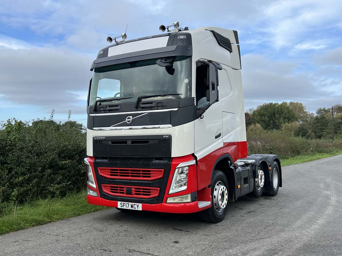 Volvo FH 13 460 6 X 2 Globetrotter Tractor Unit - SF17WCY