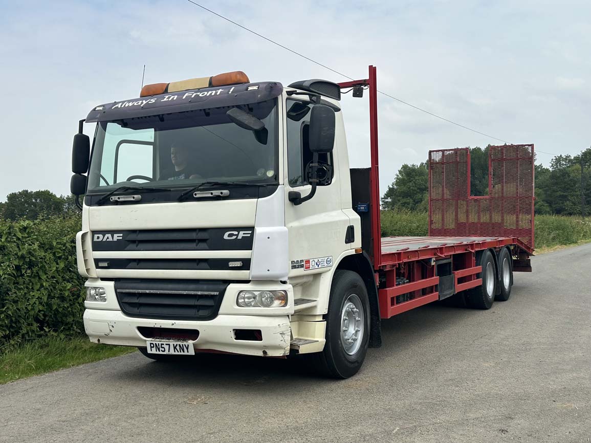 DAF CF 75 310 6 X 2 Beavertail - PN57KNY