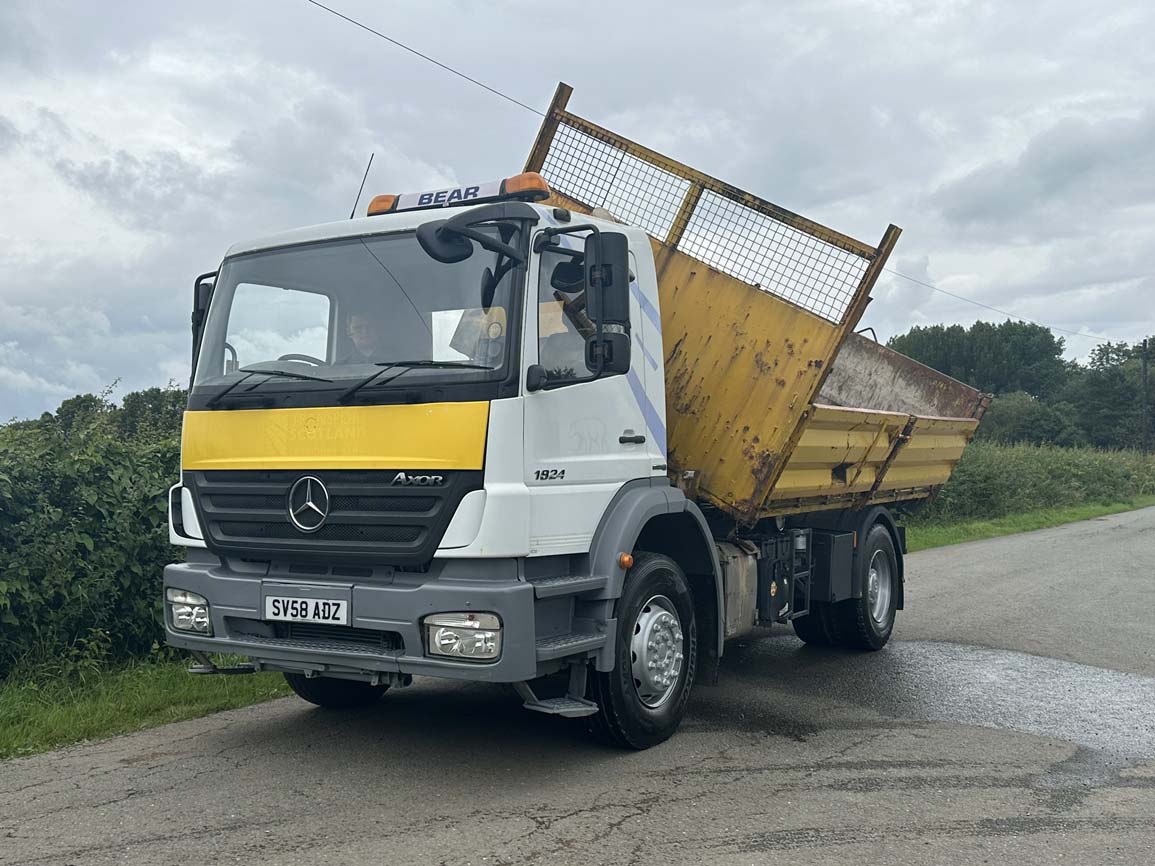 Mercedes Benz Axor 1823 4 X 2 Three Way Tipper - SV58ADZ