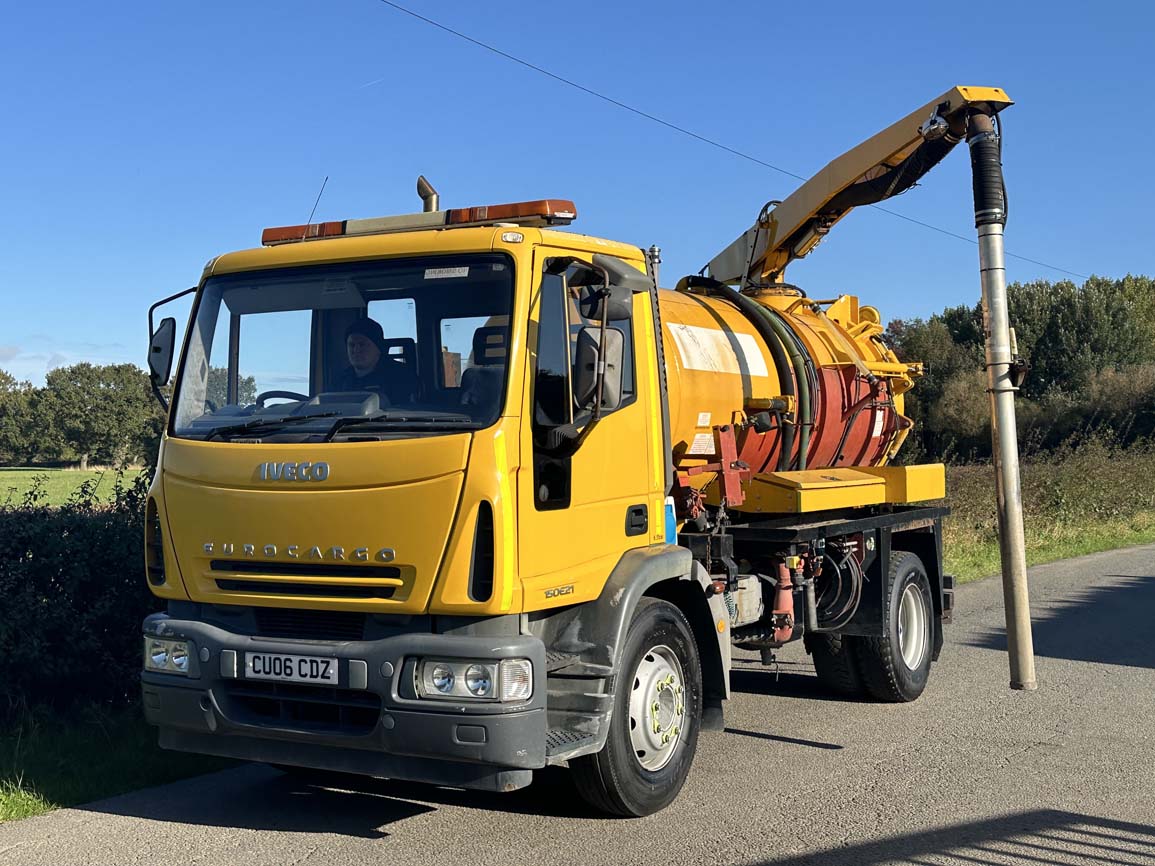 Iveco 150E 4 X 2 Tipping Gully Sucker/Jetter - CU06CDZ