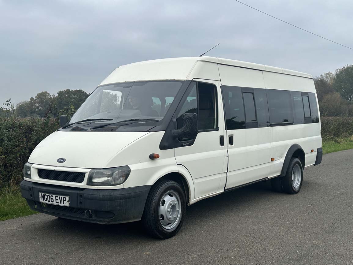 Ford Transit 4 X 2 Minibus -  NG06EVP