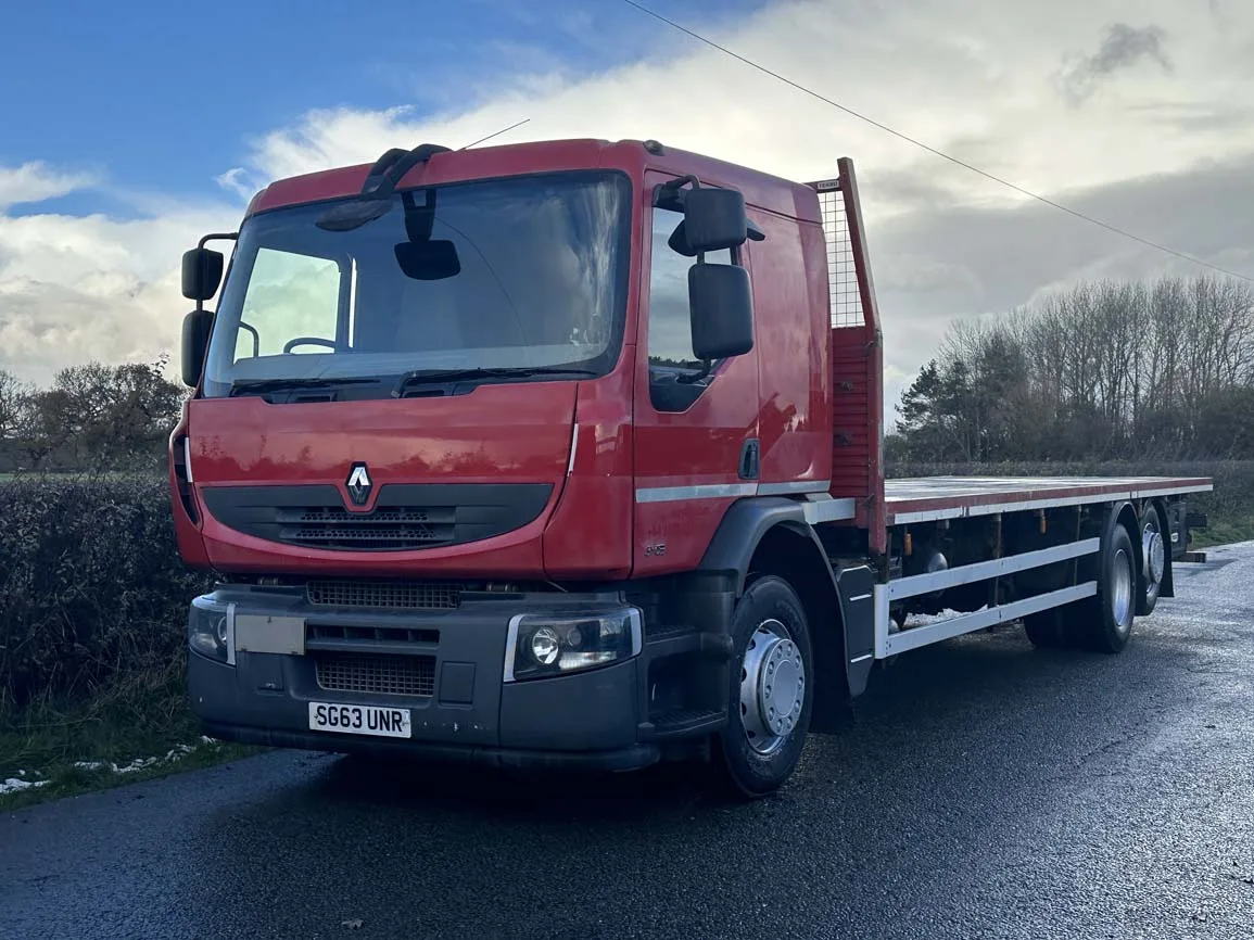 Renault Premium 310 DXI 6 X 2 Flatbed - SG63UNR