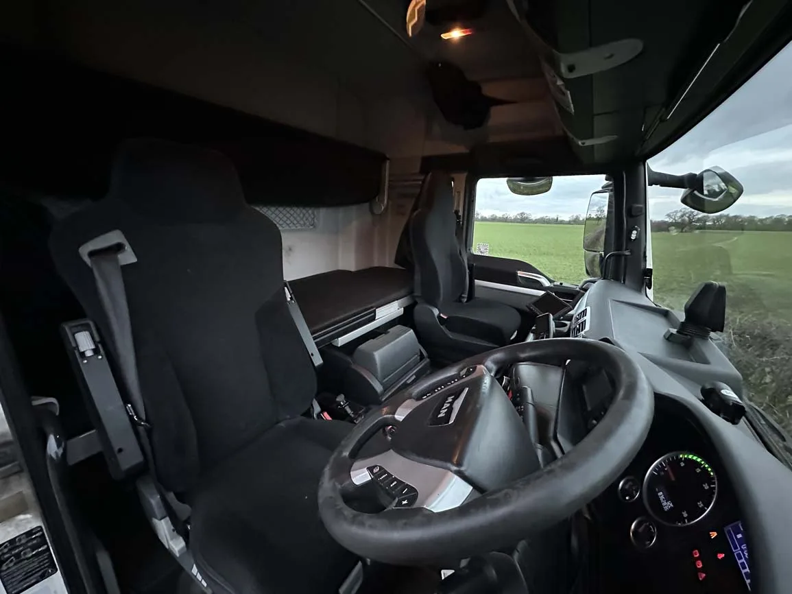 MAN TGX 26 440 6 X 2 Tractor Unit - NV65GKZ - Sotrex Limited