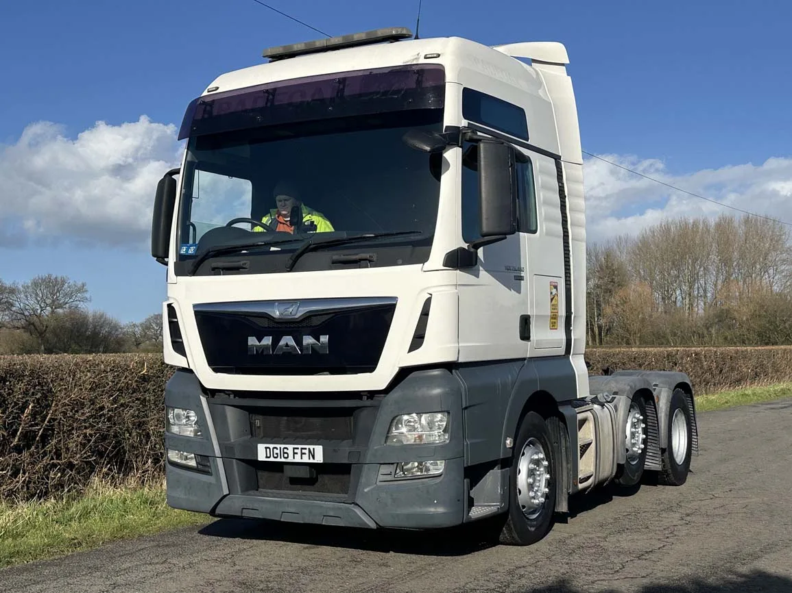 MAN TGX 26 480 6 X 2 Tractor Unit - DG16FFN