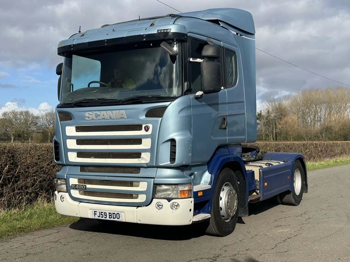 Scania R420 4 X 2 Tractor Unit - FJ59BDO