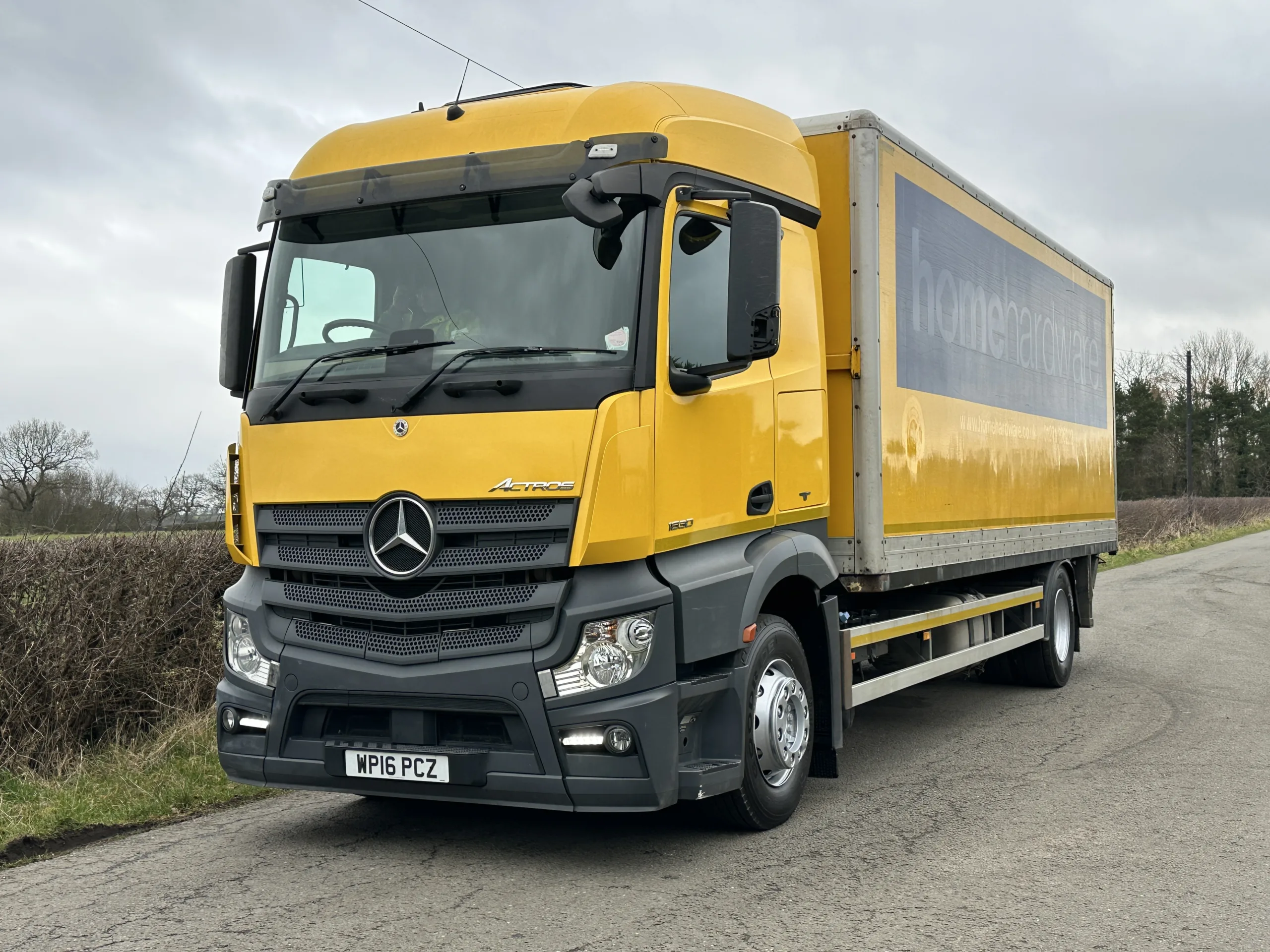 Mercedes Actros 1830 4 X 2 Demountable Box Van Sleeper Cab - WP16PCZ