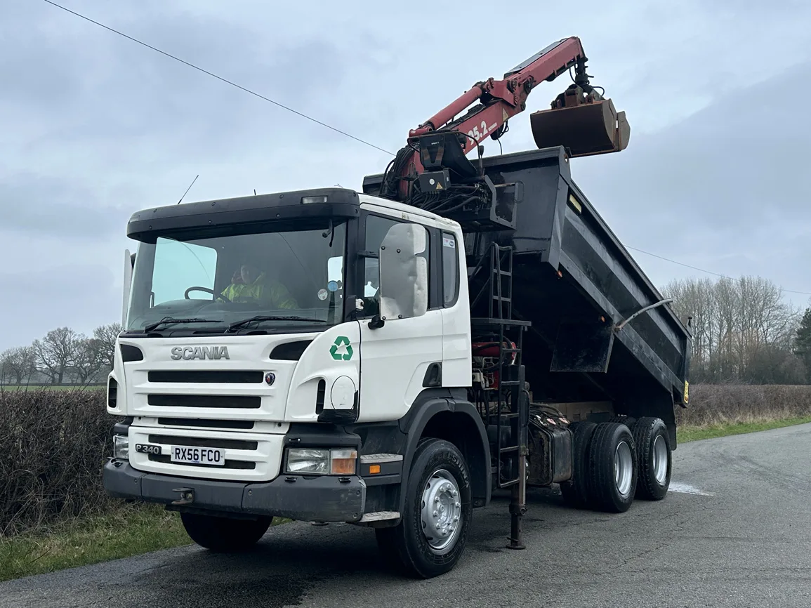 Scania P340 6 X 4 Tipper with Grab - RX56FCO