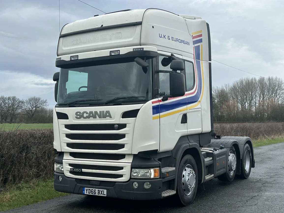 Scania R450 6 X 2 Tractor Unit - YD66BXL