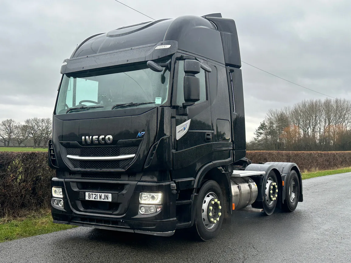 Iveco Stralis 460 6 X 2 Tractor Unit - BT21WJN