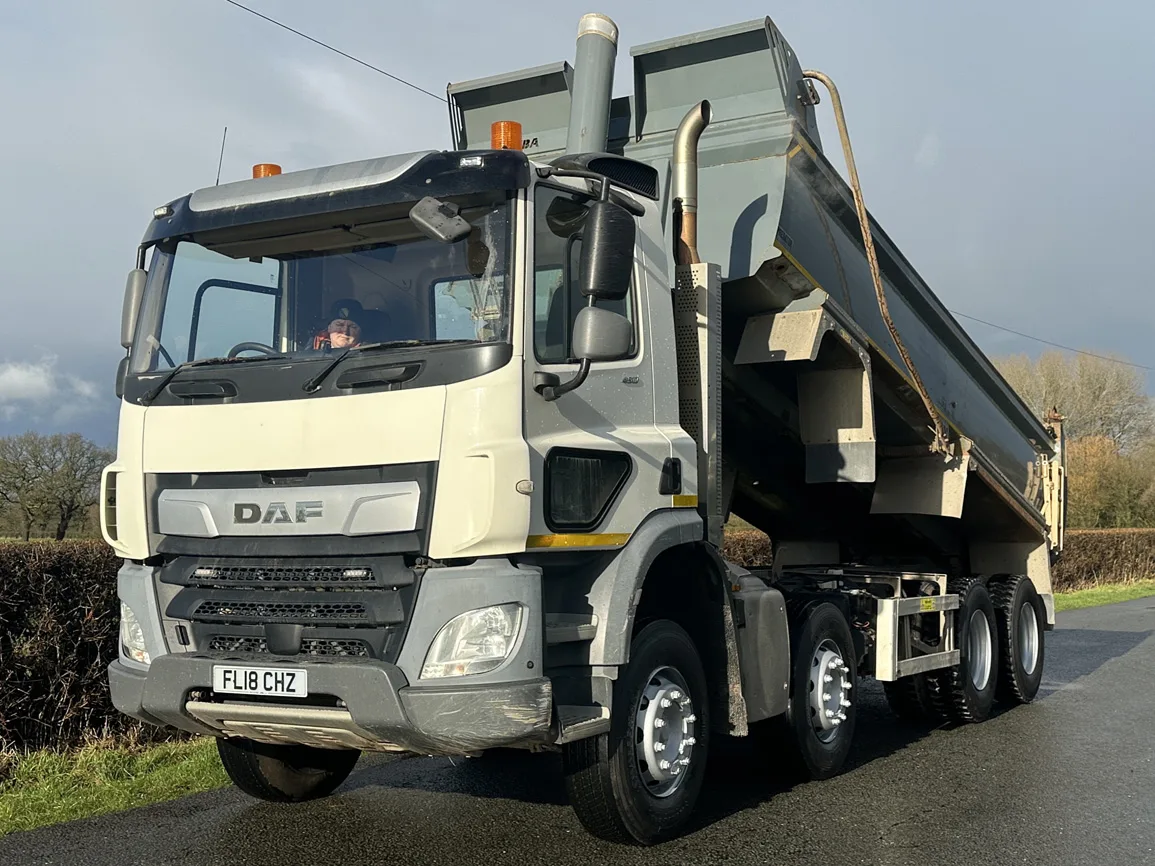 DAF CF85 450 8 X 4 Alloy Body Tipper - FL18CHZ
