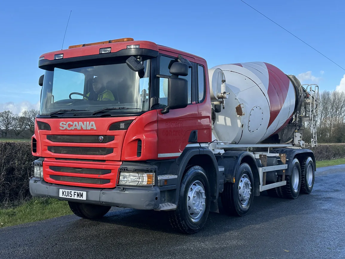 Scania P370 8 X 4 Concrete Mixer - One Owner & Low Mileage - KU15FMM