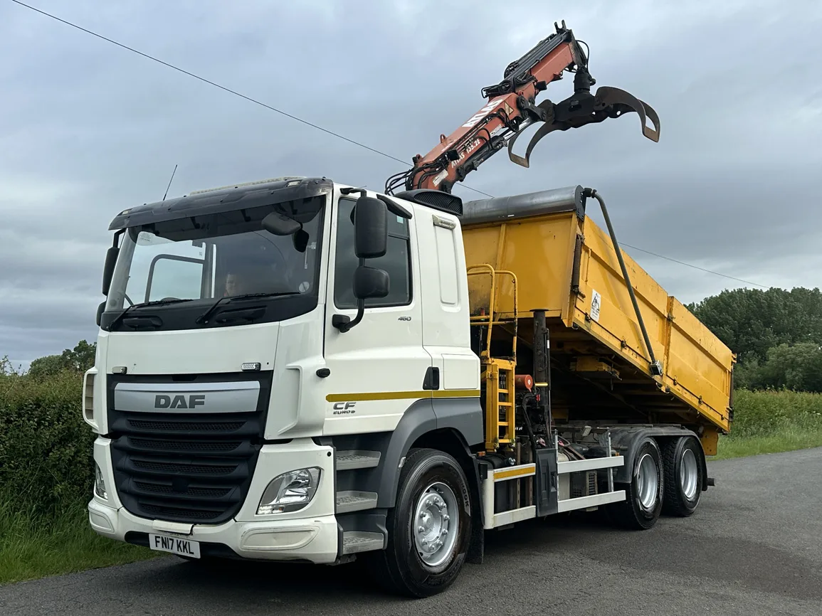 DAF CF 460 6 X 4 Dropside Tipper with Grab & Sleeper Cabin - FN17KKL