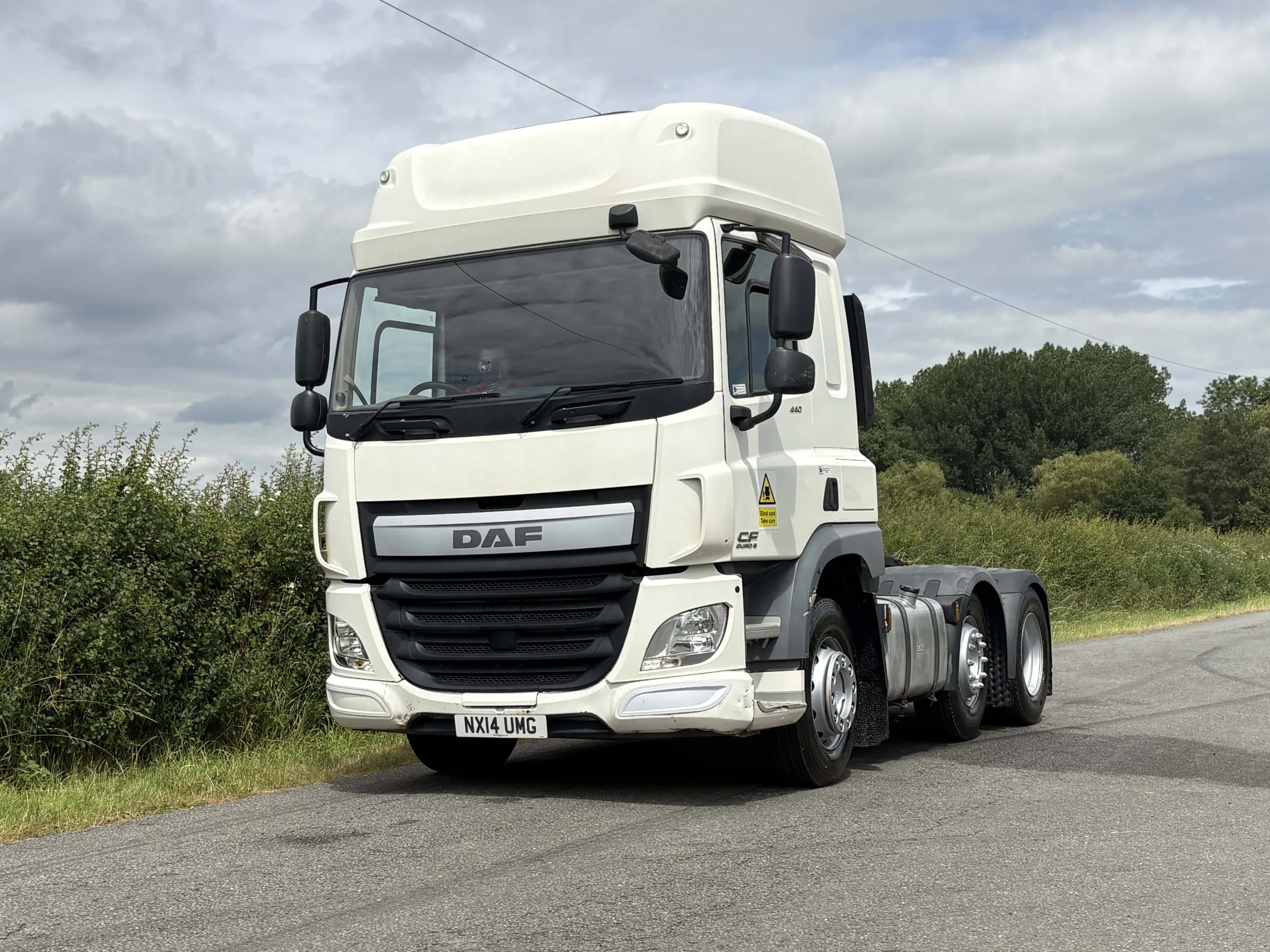 DAF CF 440 6 X 2 Tractor Unit - NX14UMG