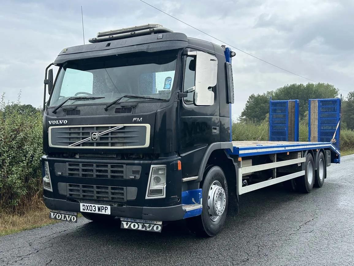 Volvo FM9 6 X 2 Beavertail Flat - Euro 3 - DX03WPP