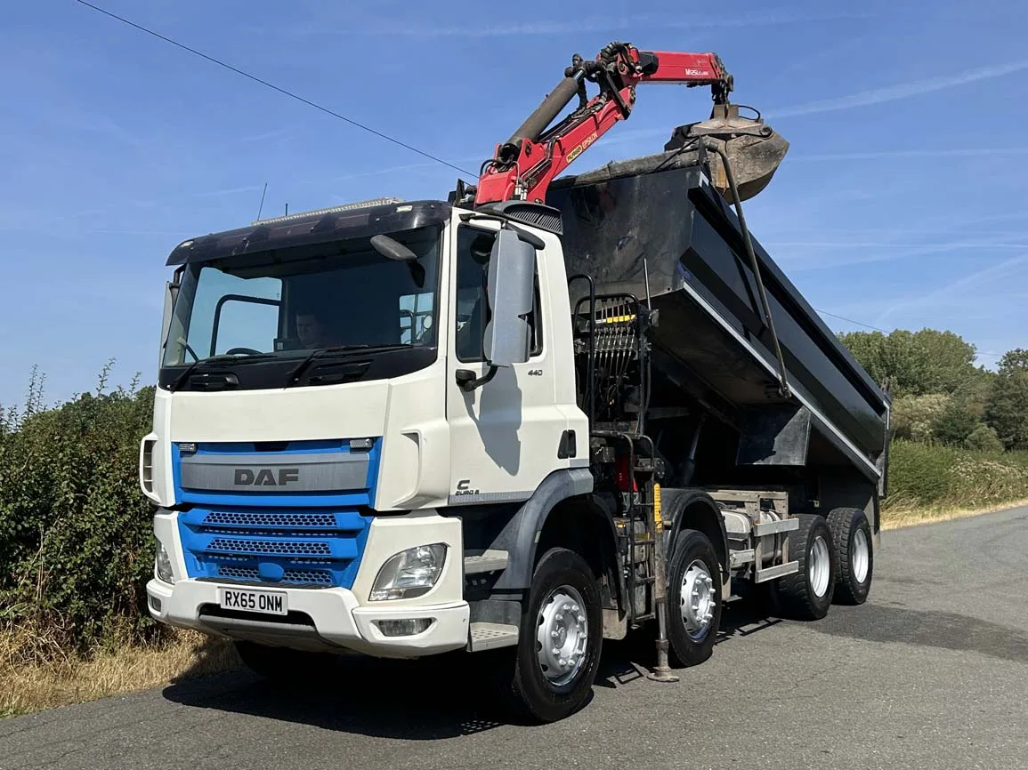 DAF CF 440 8 X 4 Tipper with Grab - Low Mileage & Euro 6 - RX65ONM