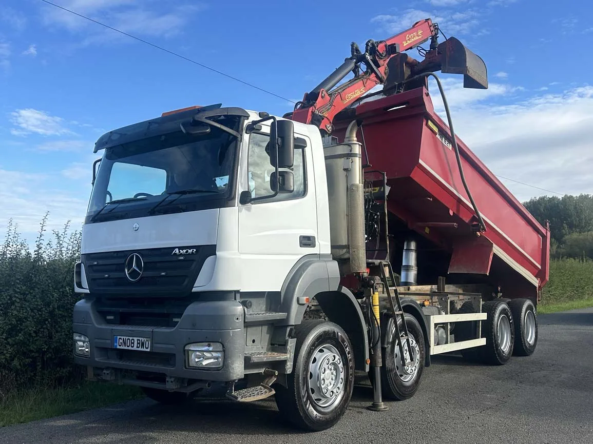 Mercedes Axor 3236 8 X 4 Tipper with Grab - GN08BWU
