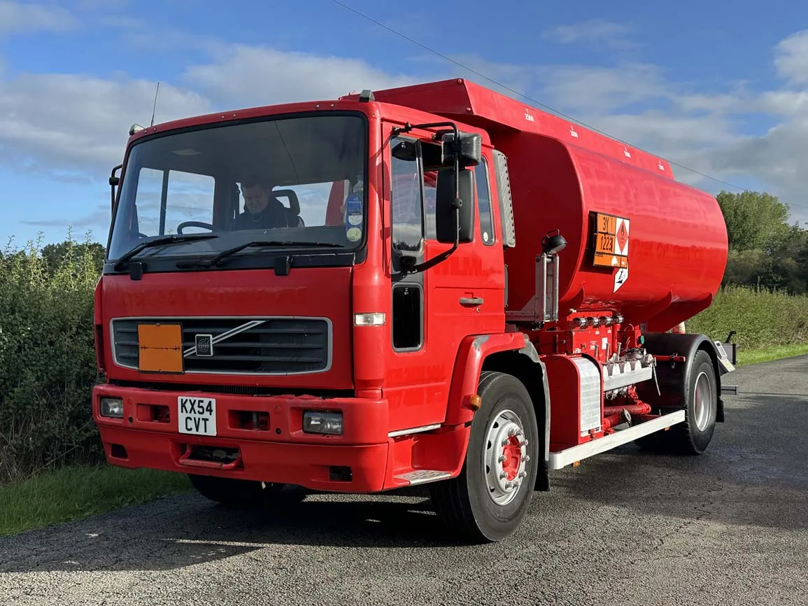 Volvo FL6 4 X 2 Fuel Tanker - Euro 3 - KX54CVT